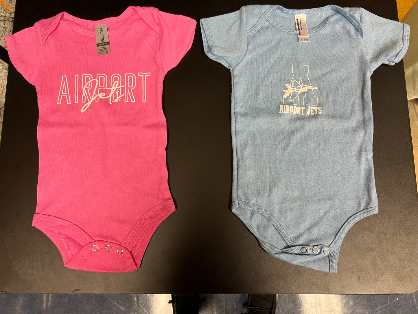 Airport Infant Onesie 6-12 Months